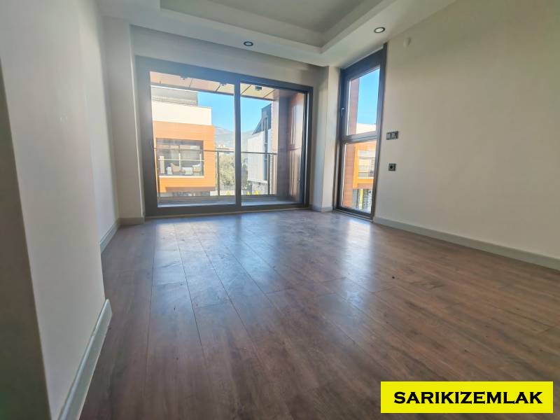 Edremit Çamlıbel Mah`da4+1  Villa. - 14